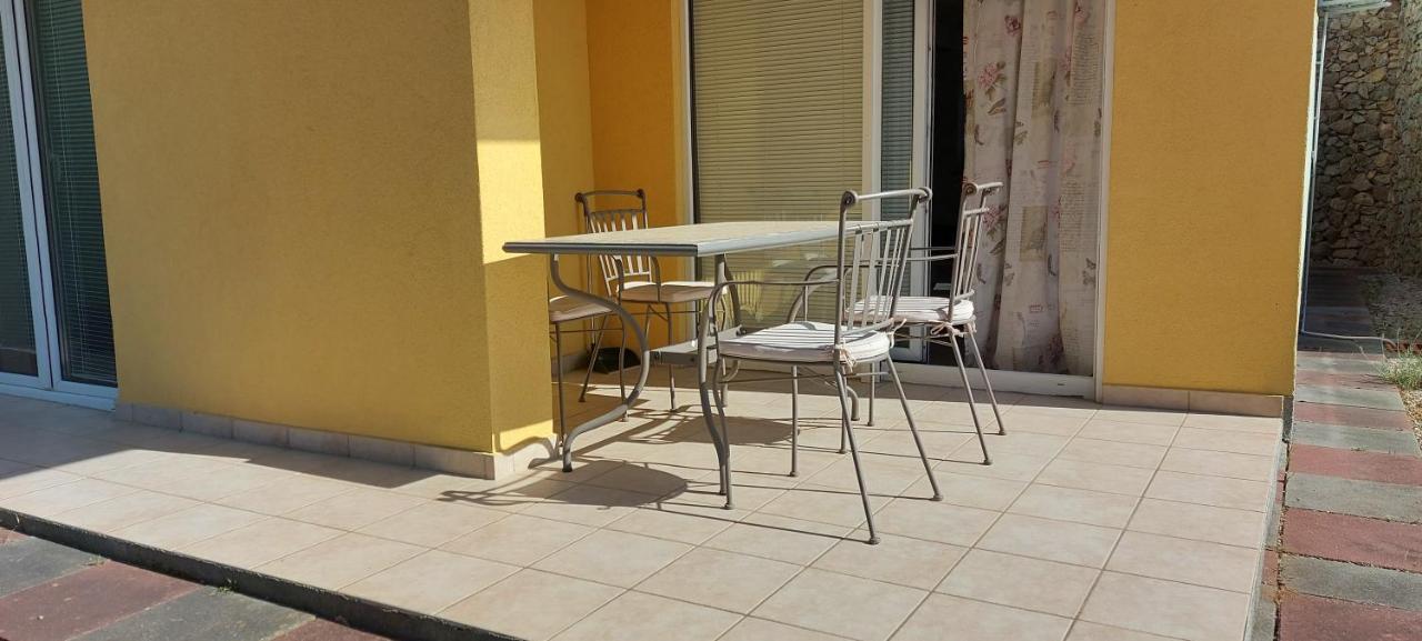 Apartments Sunshine & Smile Klimno Exterior foto
